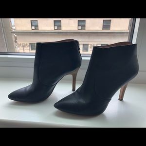 Madewell pointy toe black booties